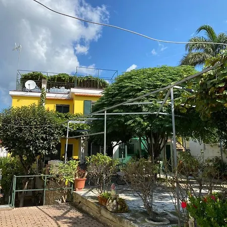 Апартаменты Casa Mimosa: Relax, Vista Mare, Parcheggio Gratis *